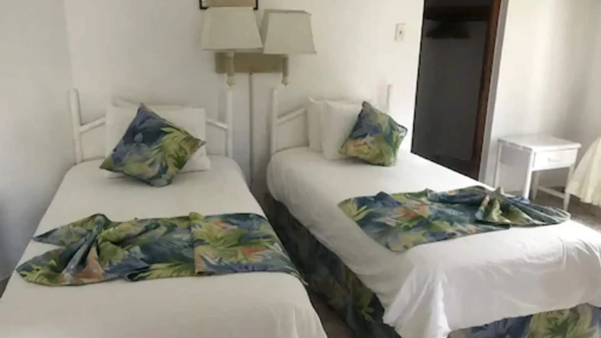 Negril Treehouse Resort Hotel