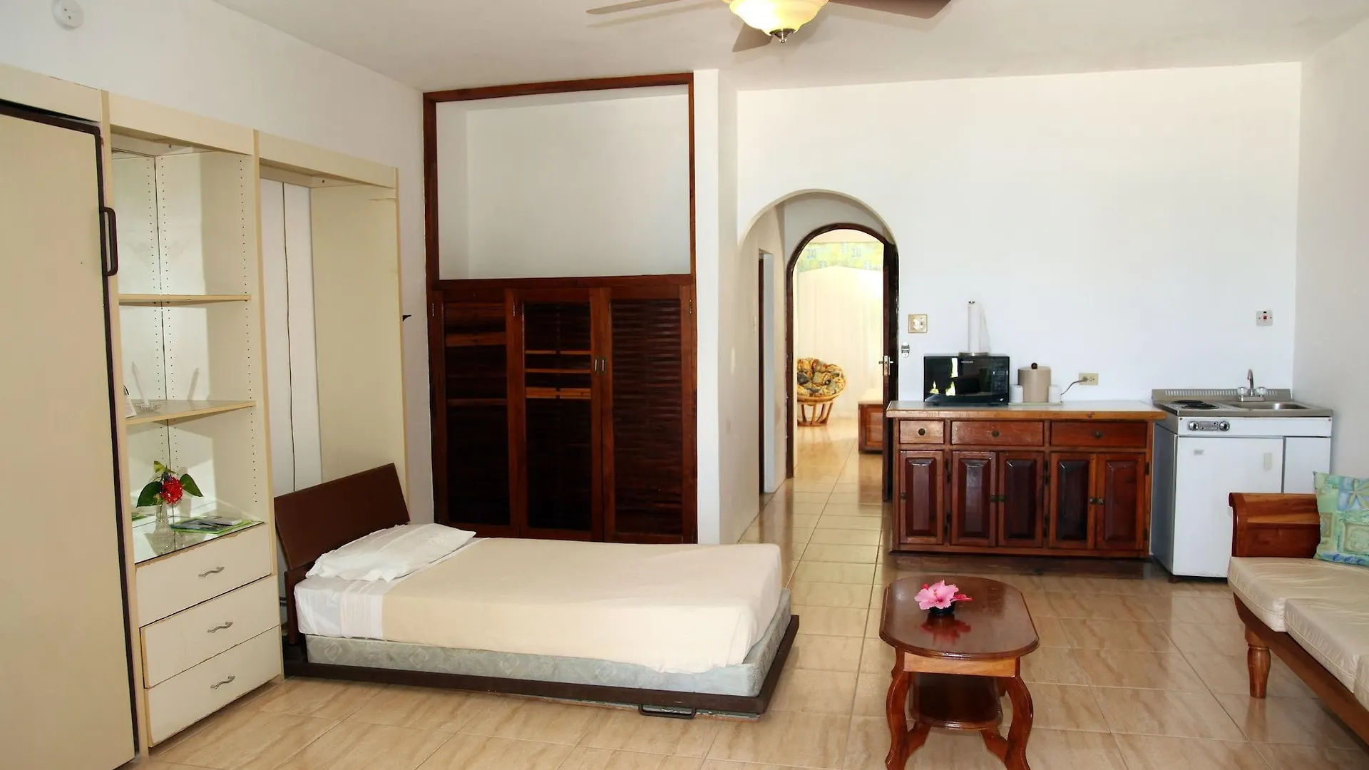Negril Treehouse Resort